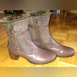 Blondie Mid Calf Womens Brown Leather Boots with real sheep Fur Lining